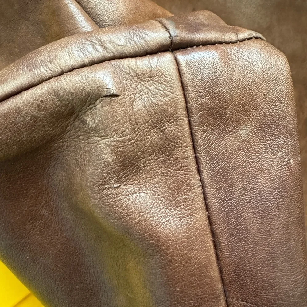 JOHN VARAVATOS Italian Leather Messenger Bag - Picture 13 of 16